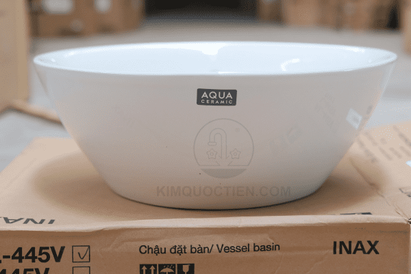Công nghệ men sứ chống bẩn AQUA CERAMIC từ INAX