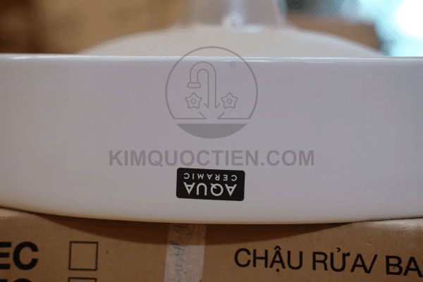 Chậu rửa lavabo INAX AL-294V đặt bàn tại Kim Quốc Tiến