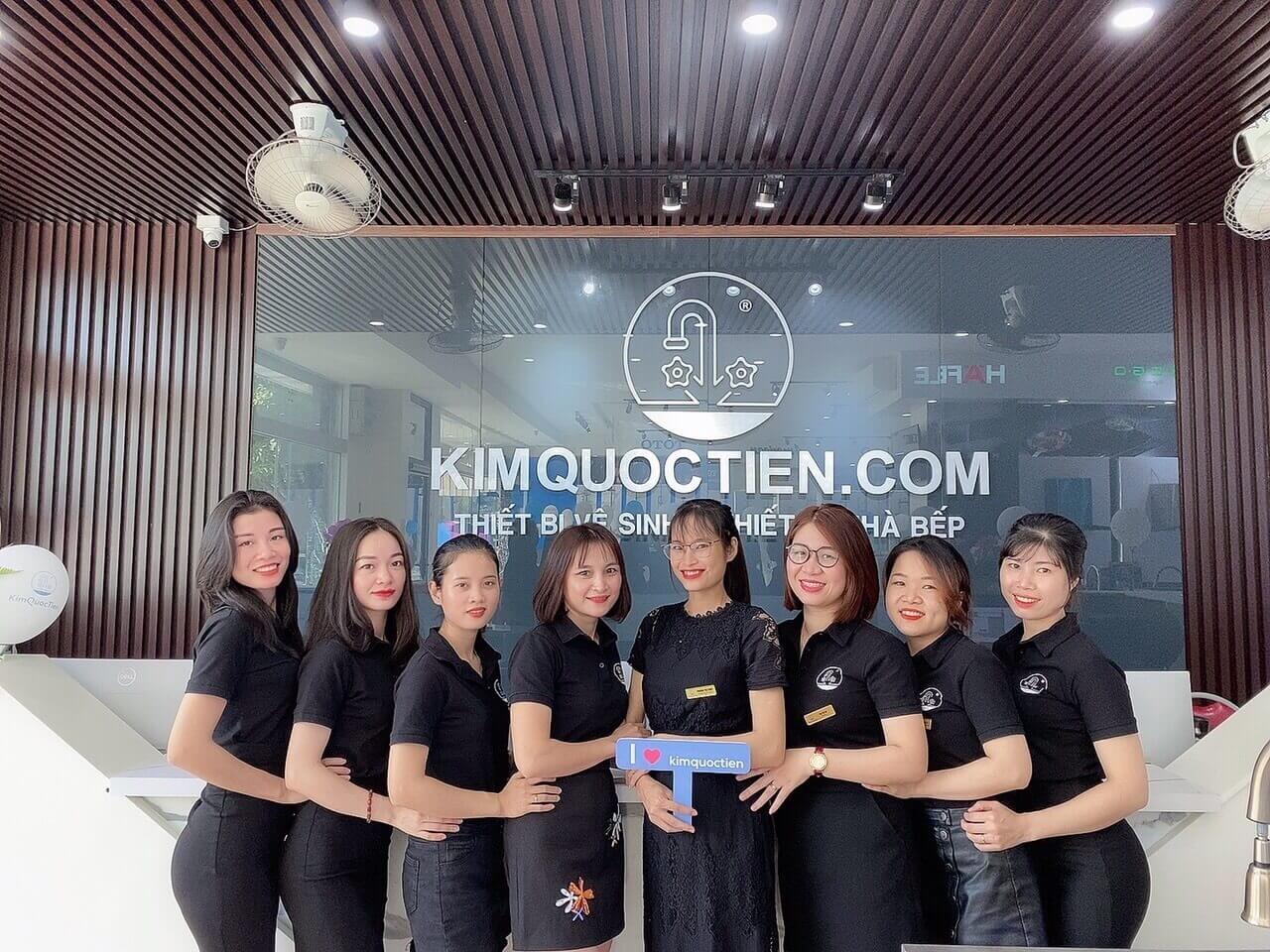 đội ngũ chăm sóc khách hàng Kim Quốc Tiến