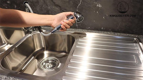 Vòi Chậu Rửa Chén MALLOCA K119N9 Nóng Lạnh Dây Rút