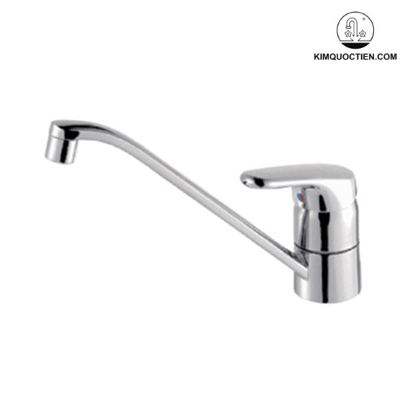 Vòi rửa chén với khả năng xoay linh hoạt, có chức năng nóng lạnh hỗ trợ dọn dẹp hiệu quả