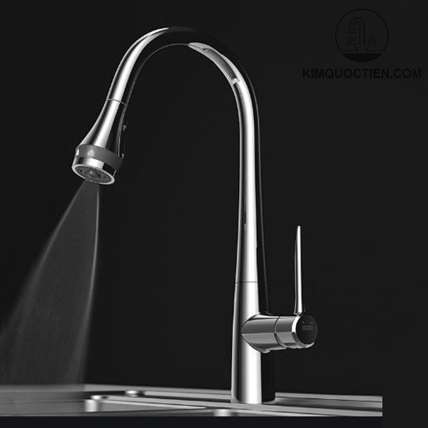 Chức năng cảm ứng bằng tia hồng ngoại giúp hạn chế rủi ro quên tắt nước