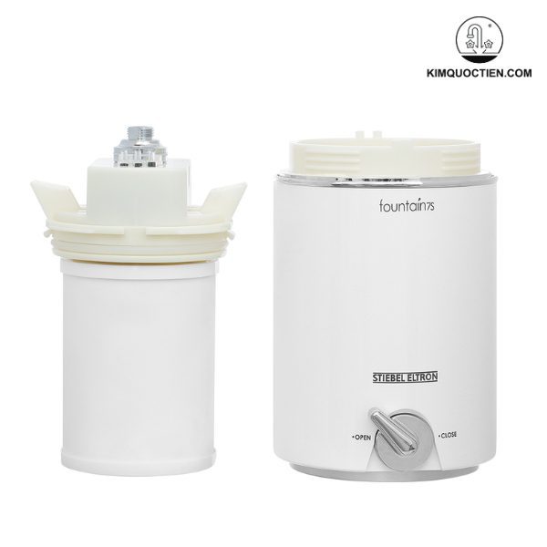 Máy lọc nước Stiebel Eltron Fountain 7S với chỉ báo thời lượng bộ lọc và pin, cùng chứng nhận an toàn NSF 42 & 53, mang đến nguồn nước tinh khiết, an toàn và dễ dàng theo dõi.