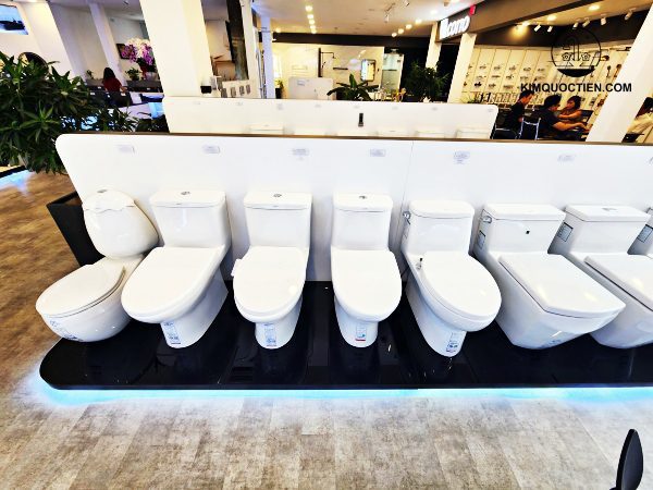 Bồn cầu vệ sinh là thiết bị vô cùng quan trọng trong đời sống sinh hoạt hằng ngày