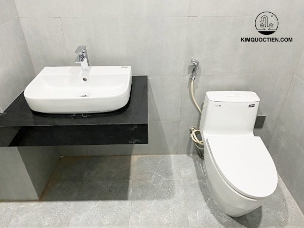 Thiết bị vệ sinh inax của nước nào
