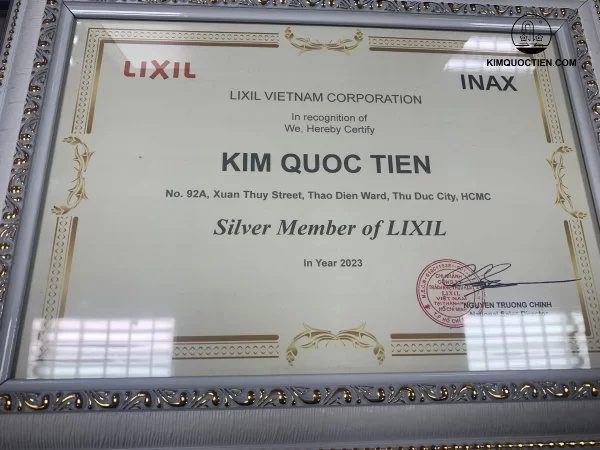 chứng nhận đại lý phân phối bồn cầu inax 1 khối