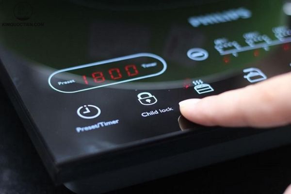 bếp từ bị khoá