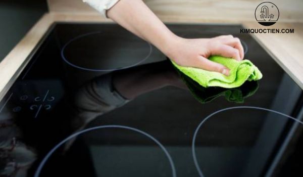 cảnh báo nhiệt dư của bếp từ