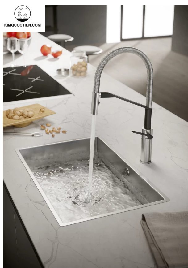 Vòi rửa bát Nóng lạnh Cần mềm HERON NB228 được thiết kế tỉ mỉ phù hợp lắp đặt với mọi không gian