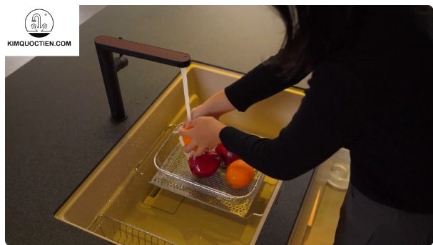 Vòi được làm từ hợp kim đồng 62% chất lượng cao, đảm bảo không chứa chì, an toàn tuyệt đối