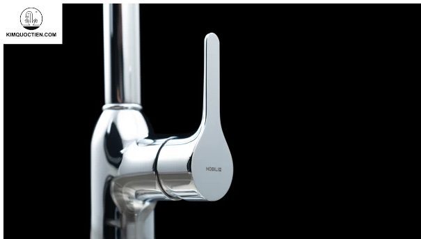 Chất liệu cao cấp với lớp hoàn thiện chrome sáng bóng, an toàn cho sức khỏe.