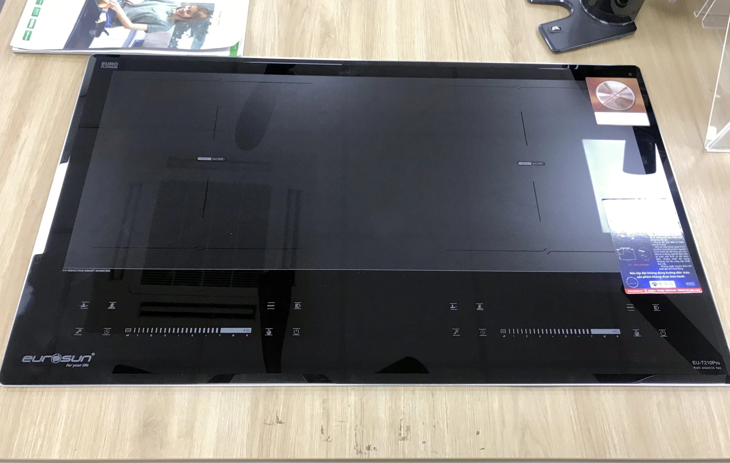 Bếp Từ Eurosun EU-T210 Pro
